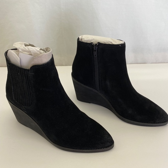 NWT Frye and Co. Women's Leather Boot - Wedge - Size: 7 - Picture 4 of 10